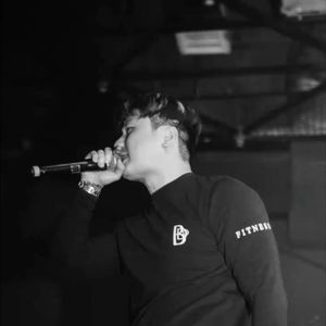 逍遥绳艺李然在线视频
